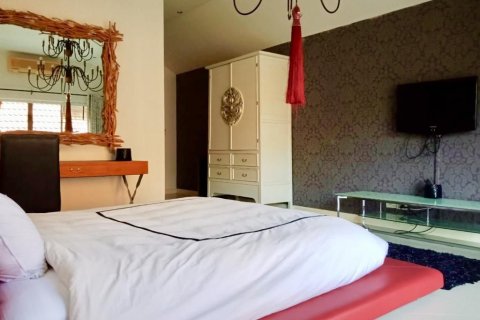 Villa in Pattaya, Thailand 3 bedrooms № 147366 - photo 20