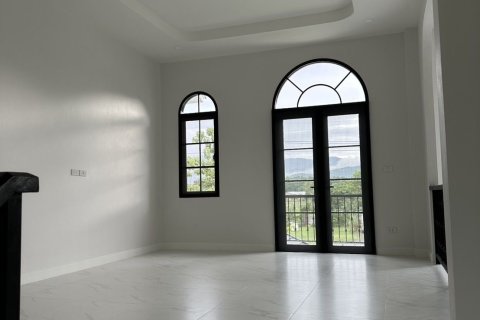 House in Mae Rim, Thailand 4 bedrooms № 147362 - photo 22