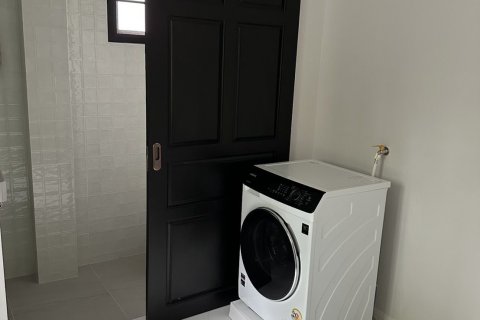 House in Mae Rim, Thailand 4 bedrooms № 147362 - photo 27