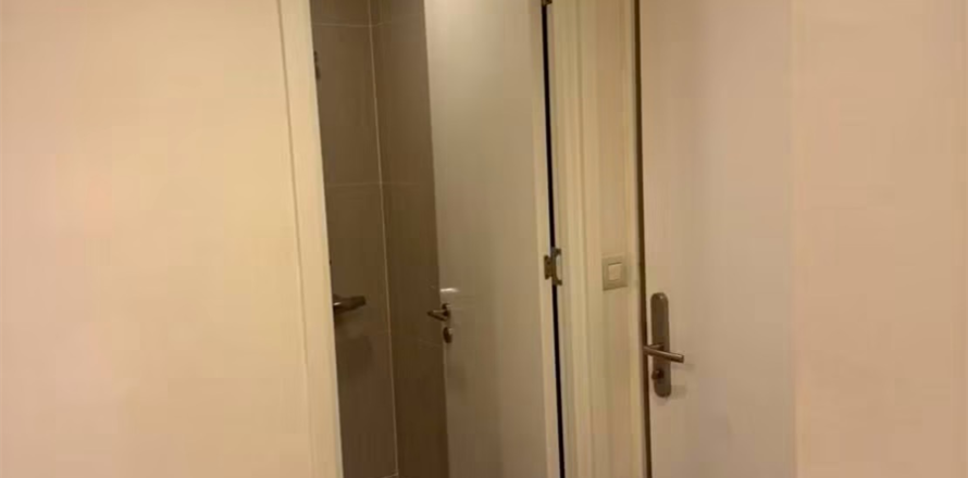 Condo à Bangkok, Thaïlande, 3 chambres № 202370