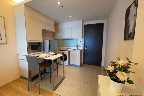 Condo à Bangkok, Thaïlande, 1 chambre № 190986 - photo 2