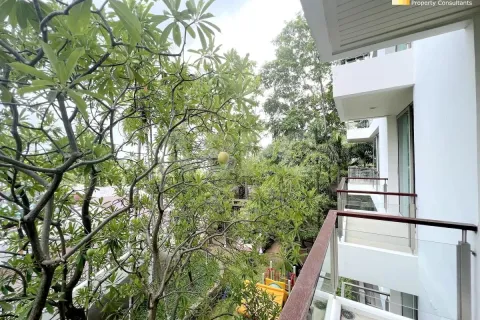 Condo in Pattaya, Thailand, 3 bedrooms № 210398 - photo 12