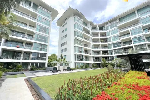 Condo in Pattaya, Thailand, 3 bedrooms № 210398 - photo 23