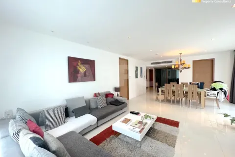 Condo in Pattaya, Thailand, 3 bedrooms № 210398 - photo 6