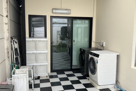 House in Phasi Charoen, Bangkok, Thailand 3 bedrooms № 156478 - photo 28