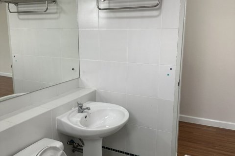 House in Phasi Charoen, Bangkok, Thailand 3 bedrooms № 156478 - photo 11