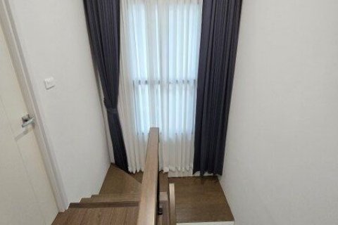 House in Bang Kruai, Thailand 3 bedrooms № 156480 - photo 11