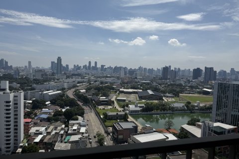 Condo à Phaya Thai, Bangkok, Thaïlande, 2 chambres № 156477 - photo 10