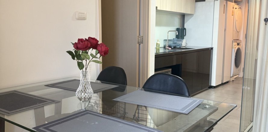 Condo à Phaya Thai, Bangkok, Thaïlande, 2 chambres № 156477