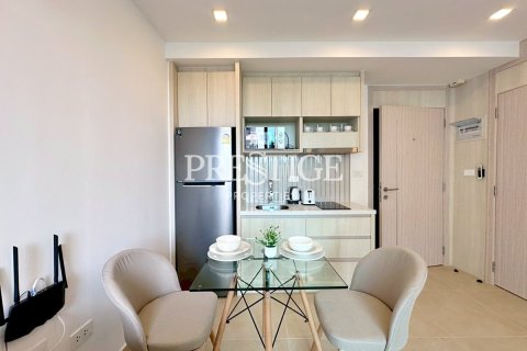 Condo in Pattaya, Thailand, 1 bedroom № 209017 - photo 4