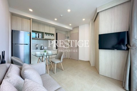 Condo in Pattaya, Thailand, 1 bedroom № 209017 - photo 2