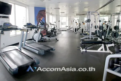 Condominio de 4 dormitorios en Pathum Wan, Bangkok, Tailandia № 214390 - foto 29