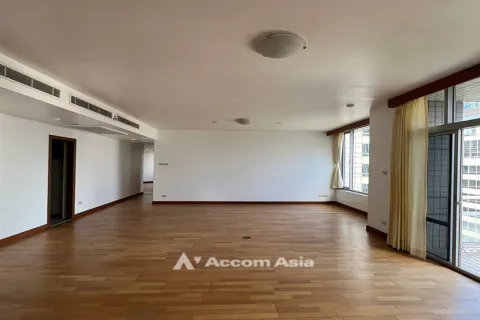 Condo in Pathum Wan, Bangkok, Thailand, 4 bedrooms  № 214390