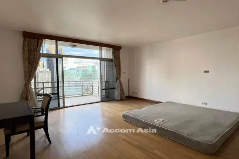 Condominio de 4 dormitorios en Pathum Wan, Bangkok, Tailandia № 214390 - foto 21