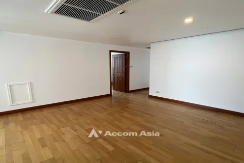Condominio de 4 dormitorios en Pathum Wan, Bangkok, Tailandia № 214390 - foto 13