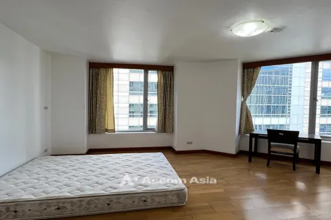 Condominio de 4 dormitorios en Pathum Wan, Bangkok, Tailandia № 214390 - foto 12