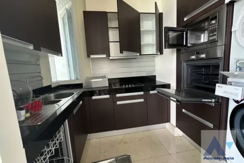 Condominio de 2 dormitorios en Bang Rak, Bangkok, Tailandia № 214394 - foto 6
