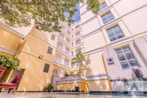 Condominio de 2 dormitorios en Khlong Toei, Bangkok, Tailandia № 214388 - foto 29