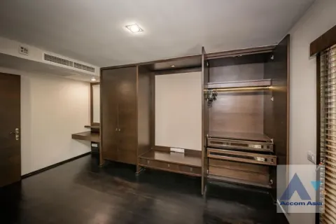 Condominio de 2 dormitorios en Khlong Toei, Bangkok, Tailandia № 214388 - foto 16