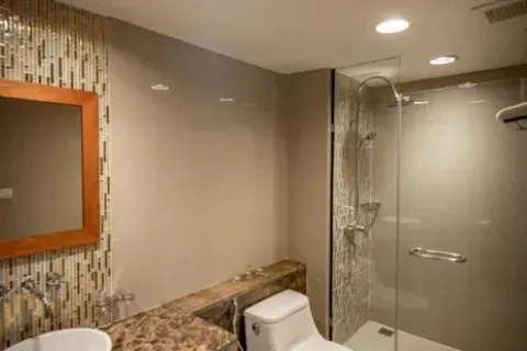 Condominio de 2 dormitorios en Khlong Toei, Bangkok, Tailandia № 214388 - foto 17