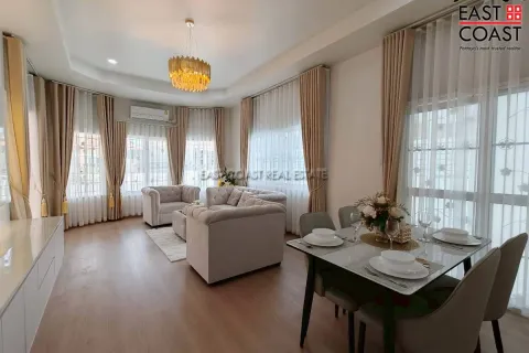 Casa de 3 dormitorios en Pattaya, Tailandia № 212522 - foto 5