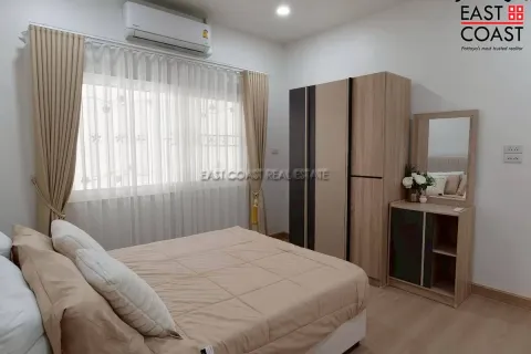 Casa de 3 dormitorios en Pattaya, Tailandia № 212522 - foto 12