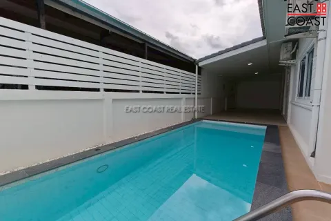Casa de 3 dormitorios en Pattaya, Tailandia № 212522 - foto 4