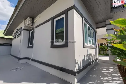 Casa de 3 dormitorios en Pattaya, Tailandia № 212521 - foto 9