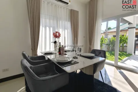 Casa de 3 dormitorios en Pattaya, Tailandia № 212521 - foto 14