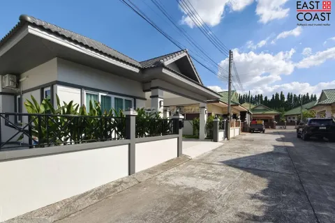 Casa de 3 dormitorios en Pattaya, Tailandia № 212521 - foto 3