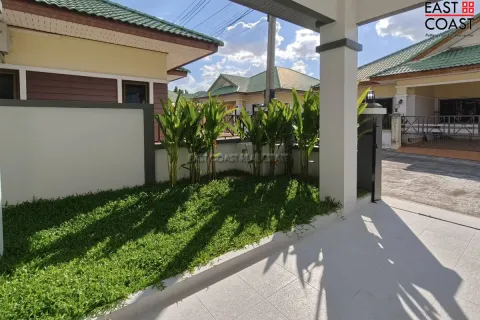 Casa de 3 dormitorios en Pattaya, Tailandia № 212521 - foto 8