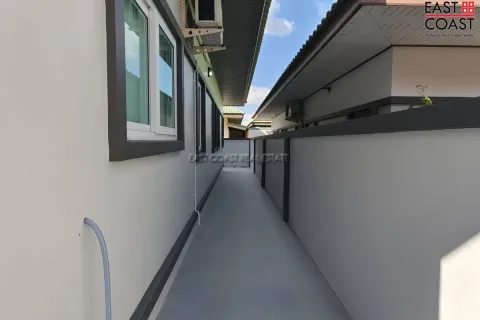 Casa de 3 dormitorios en Pattaya, Tailandia № 212521 - foto 11