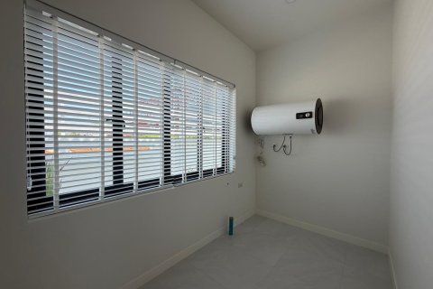Villa in Pran Buri, Thailand 3 Schlafzimmer № 222708 - Foto 8