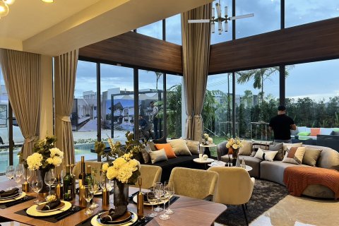 Вилла в Паттайе, Таиланд с 4 спальнями  № 169882 - фото 4