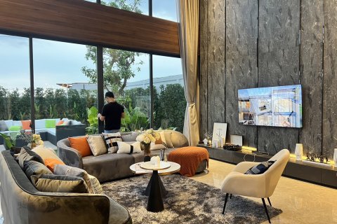 Вилла в Паттайе, Таиланд с 4 спальнями  № 169882 - фото 5