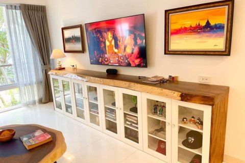 Condo in Kamala, Thailand, 3 bedrooms  № 146834 - photo 3