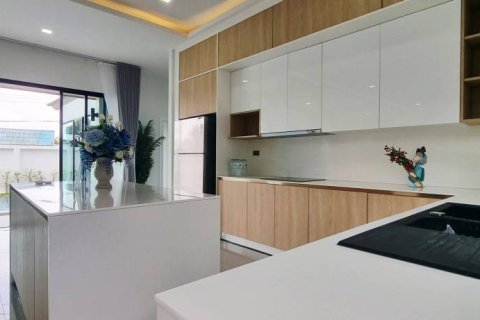 Вилла в Паттайе, Таиланд с 4 спальнями  № 146836 - фото 8