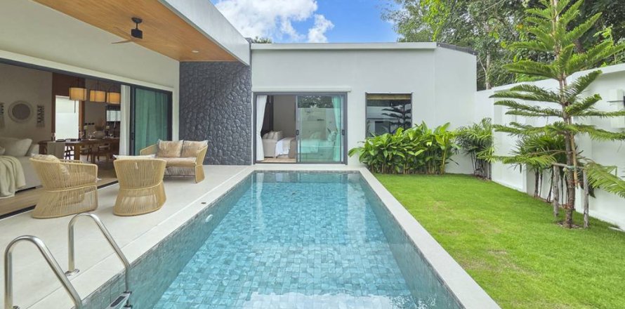 Villa in Chalong, Thailand 2 bedrooms № 146832
