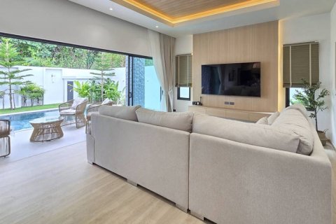 Villa in Chalong, Thailand 2 bedrooms № 146832 - photo 5