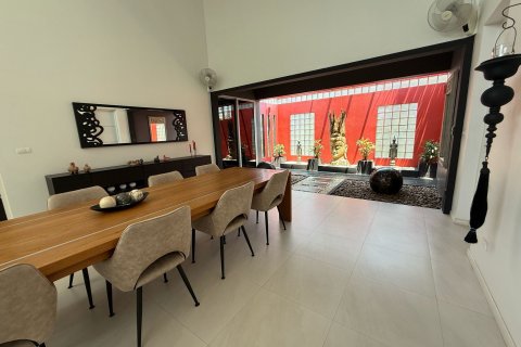 Villa in Cha-am, Thailand 5 bedrooms № 162205 - photo 11