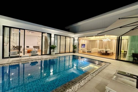 Villa à Bang Tao, Thaïlande 5 chambres № 115298 - photo 2