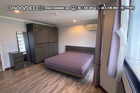 Condo à Watthana, Bangkok, Thaïlande, 2 chambres № 200848 - photo 6