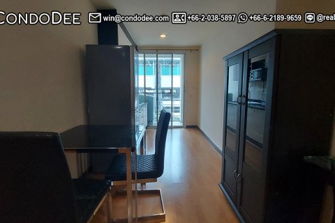 Condo à Watthana, Bangkok, Thaïlande, 2 chambres № 200854 - photo 5