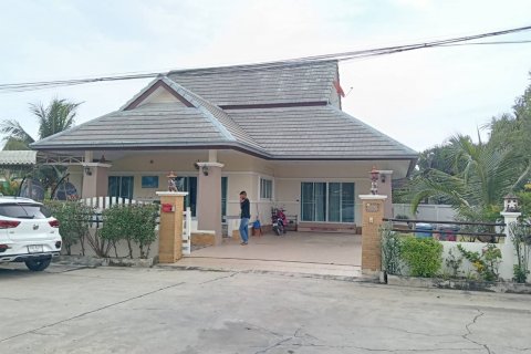 House in Hua Hin, Thailand 3 bedrooms № 139006 - photo 1