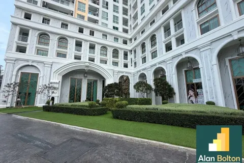 Condominio de 1 dormitorio en Jomtien Beach, Pattaya, Tailandia № 211010 - foto 5