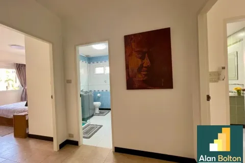 Condominio de 2 dormitorios en Pattaya, Tailandia № 211009 - foto 4