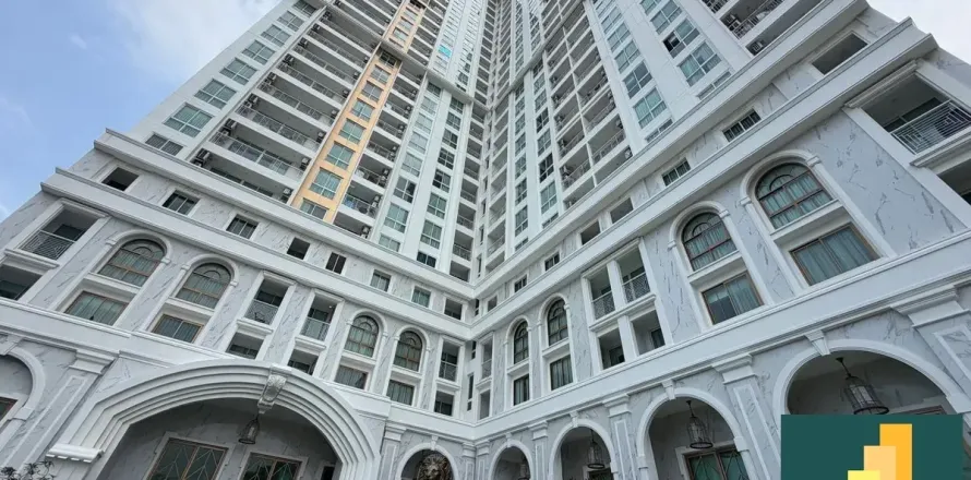 Condominio de 2 dormitorios en Jomtien Beach, Pattaya, Tailandia № 211011