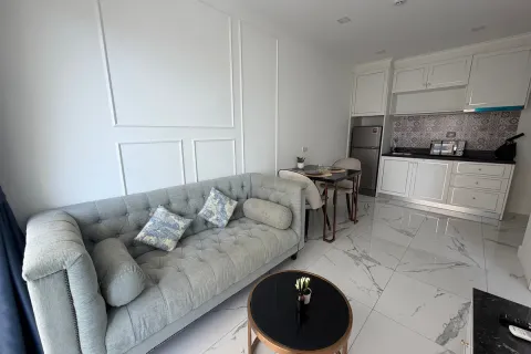 Condominio de 2 dormitorios en Jomtien Beach, Pattaya, Tailandia № 211011 - foto 15