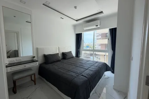 Condominio de 2 dormitorios en Jomtien Beach, Pattaya, Tailandia № 211011 - foto 11