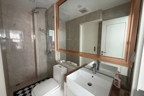 Condominio de 2 dormitorios en Jomtien Beach, Pattaya, Tailandia № 211011 - foto 12
